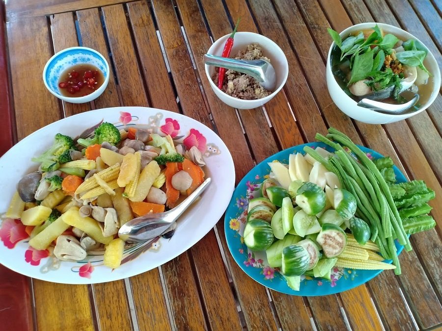Phnom Penh Countryside Cycling Tour: Authentic Mekong River Bike Adventure